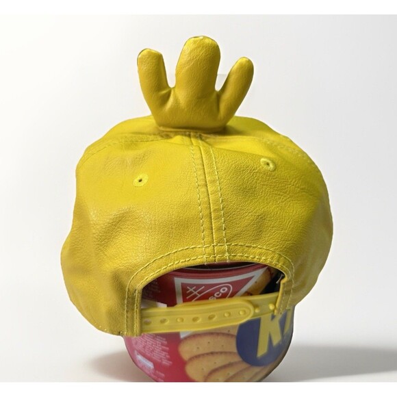 Five Nights at Freddy’s Chica Hat 3D Plush Snapback Yellow Faux Leather FNAF Cap - Picture 5 of 6